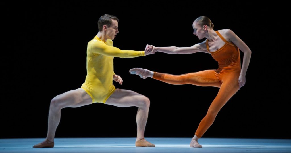 6. D.Mulligan and M.Borel, “Kammerballett” by H.van Manen, Ballet Zurich 2017 © C.Quezada