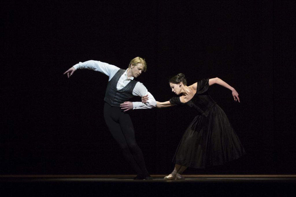 6. M.Rademaker and I.de Jongh, “Lady of the Camellias” by J.Neumeier, Dutch National Ballet © A.Sterling