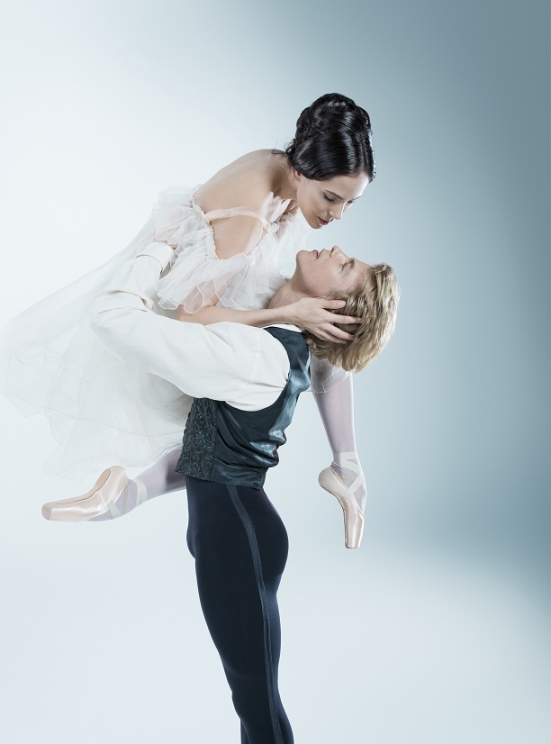 7. I.de Jongh and M.Rademaker, “Lady of the Camellias” by J.Neumeier, Dutch National Ballet © Petrovsky & Ramone