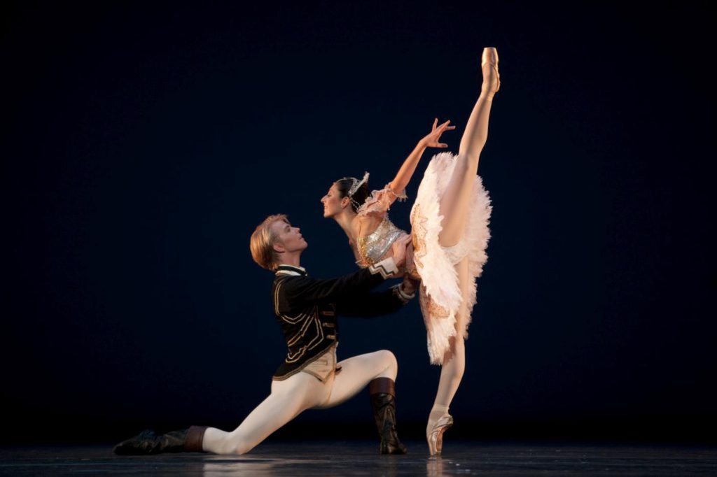 10. M.Rademaker and M.Makhateli, “The Sleeping Beauty” by P.Wright, Dutch National Ballet © A.Sterling