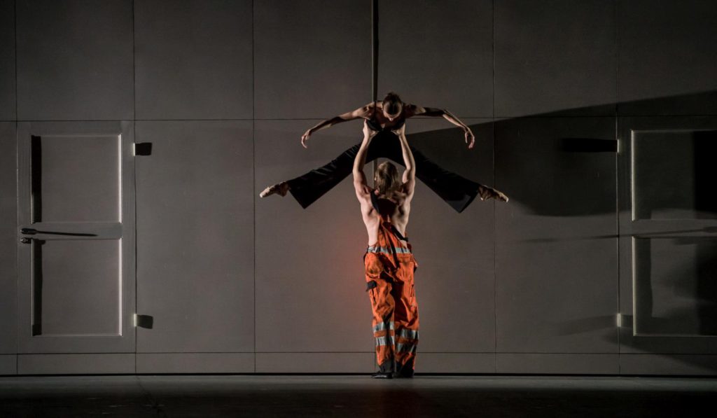 23. A.Laudere and E.Revazov, “Anna Karenina” by J.Neumeier, Hamburg Ballet © S.Ballone 