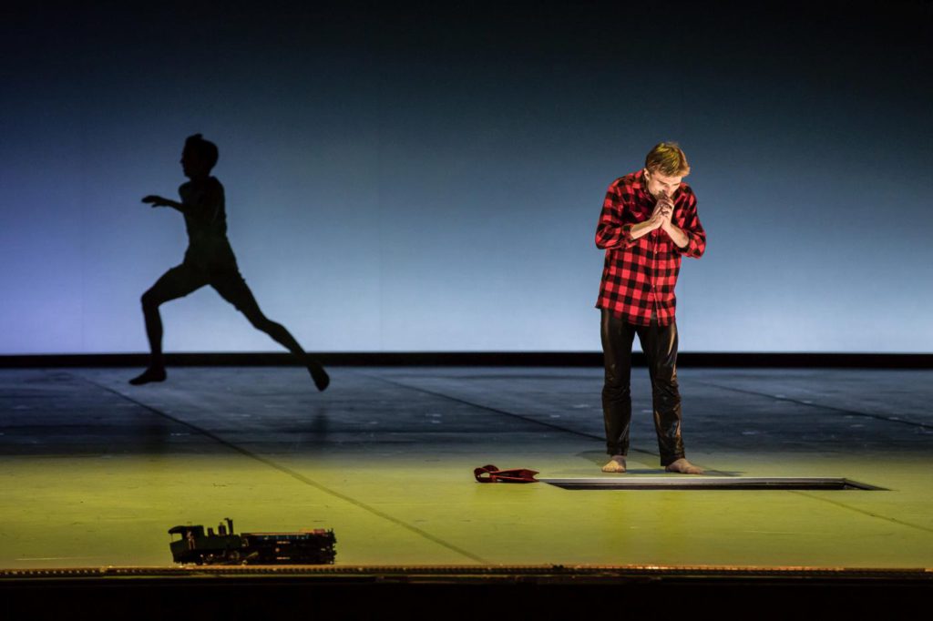 24. A.Martínez and M.Huguet, “Anna Karenina” by J.Neumeier, Hamburg Ballet © S.Ballone 