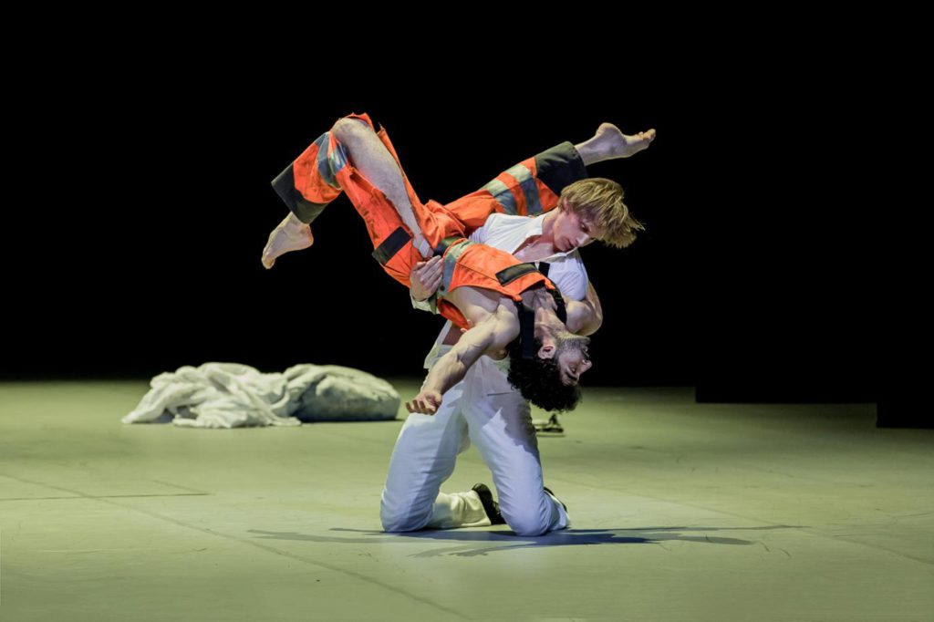 19. E.Revazov and K.Azatyan, “Anna Karenina” by J.Neumeier, Hamburg Ballet © S.Ballone