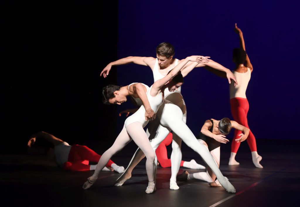 2. E.Badenes, D.Moore, M.F.Paixà and ensemble, “L'Estro Armonico” by J.Cranko, Stuttgart Ballet 2017 © Stuttgart Ballet