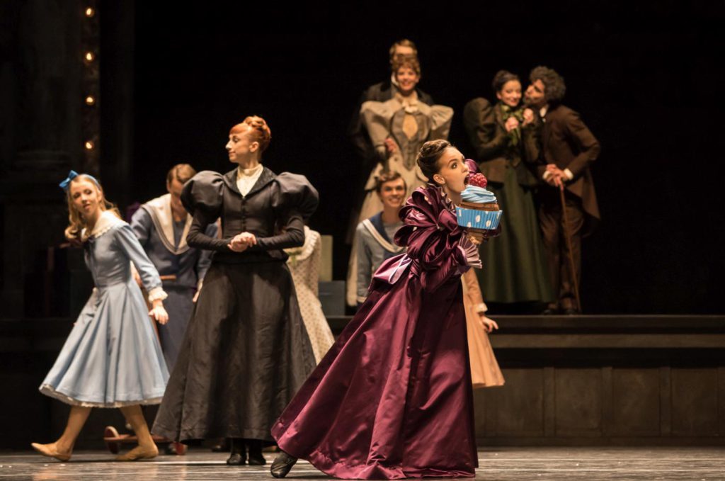 8. V.Kapitonova, M.Willems, E.Vostrotina and ensemble, “Nutcracker and Mouse King” by C.Spuck, Ballet Zurich 2017 © G.Batardon