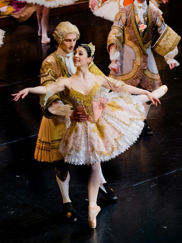 3. M.Makhateli and ensemble, “The Sleeping Beauty” by P.Wright after M.Petipa, Dutch National Ballet 2017 © A.Kaftira