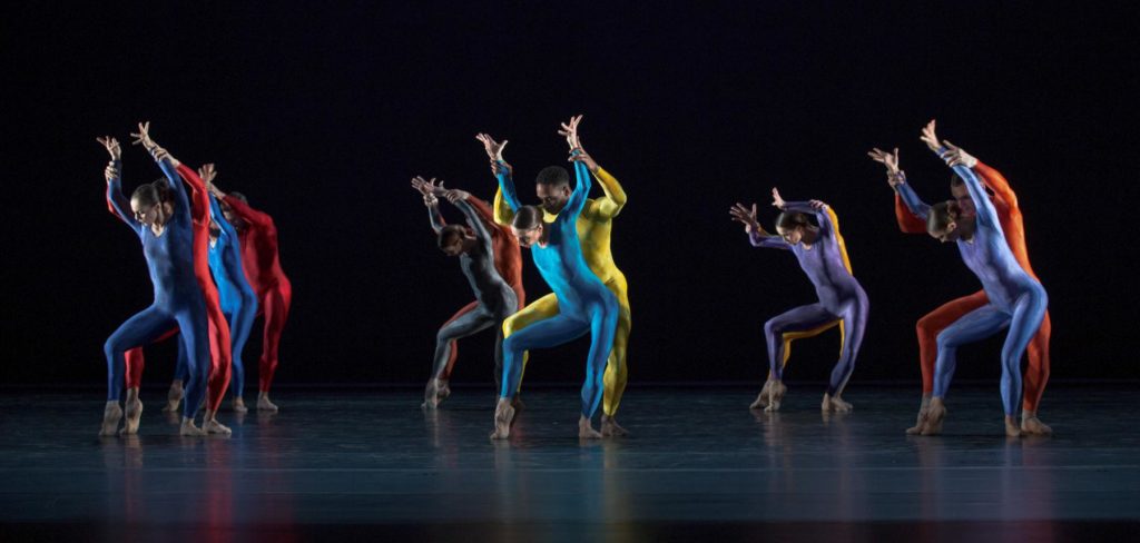 10. Ensemble, “Polish Pieces” by H.van Manen, Ballett am Rhein 2018 © G.Weigelt