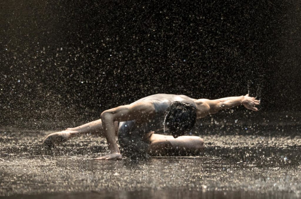 3. W.Chen, “Speak for Yourself” by S.León and P. Lightfoot, Ballet Zurich © G.Batardon 