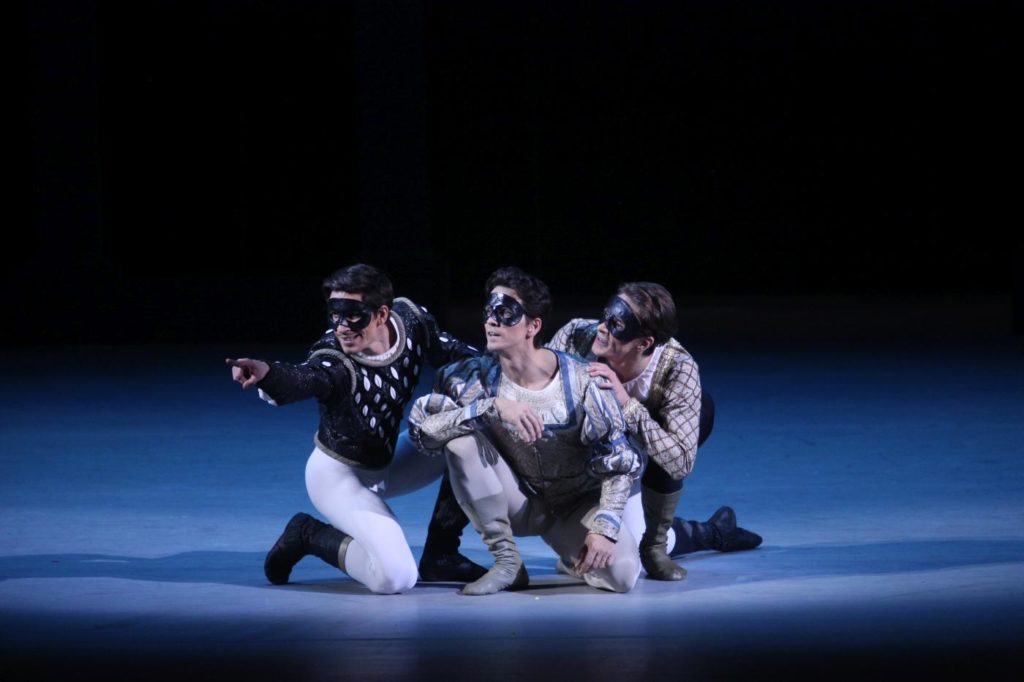 6. A.Savichev, G.Côté and M.Kochan, “Romeo and Juliet” by A.Ratmansky, Bolshoi Ballet 2018 © Bolshoi Ballet / E.Fetisova 