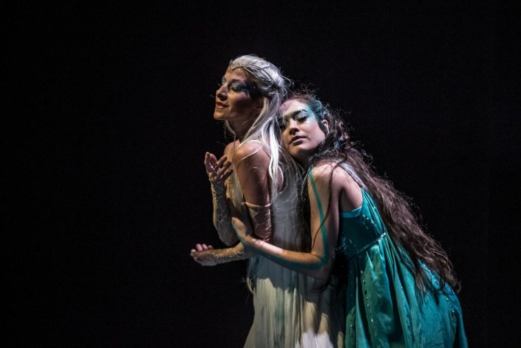 1. T.Podařilová and M.Matějková, “The Little Mermaid” by J.Kodet, Czech National Ballet 2019 © M.Divíšek 