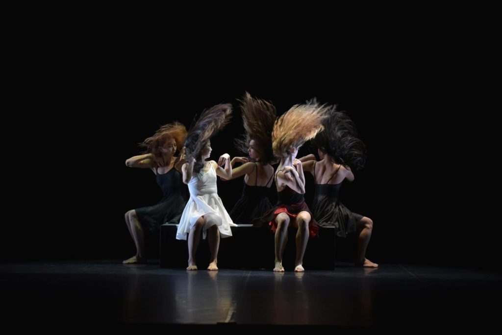 3. Ensemble, “La Fresque” by A.Preljocaj, Ballet Preljocaj 2019 © J.-C.Carbonne