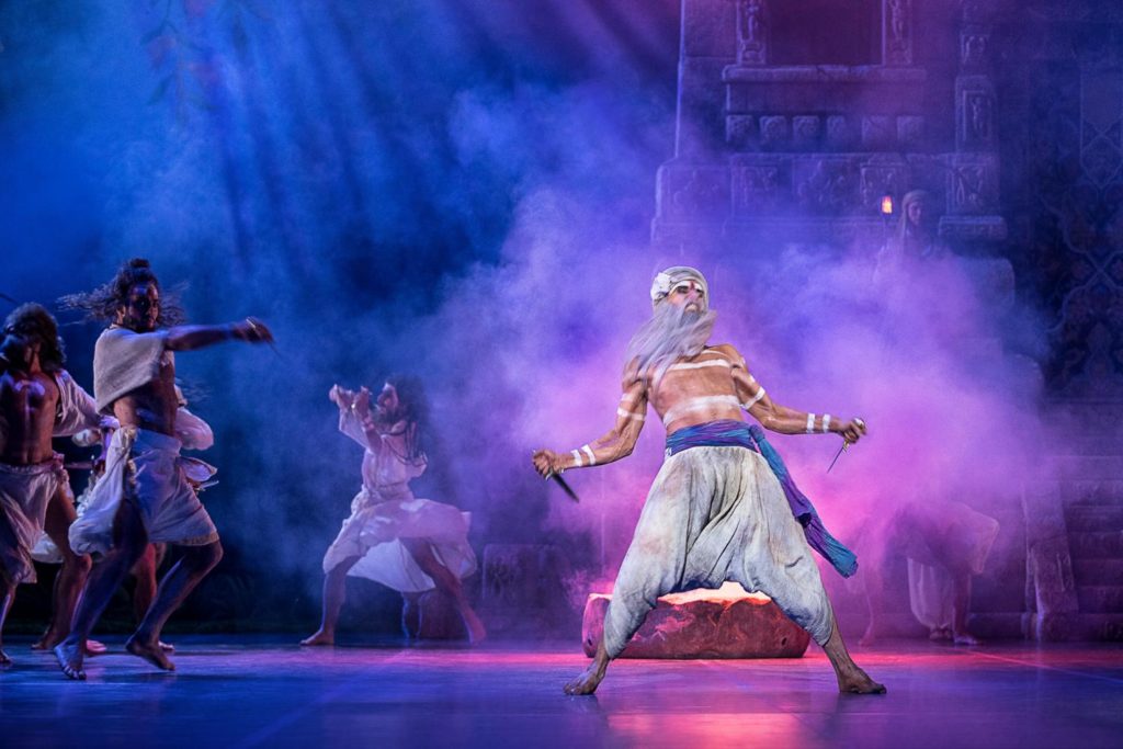 2. V.Marinov and corps de ballet, “La Bayadère” by M.Petipa reconstructed by A.Ratmansky, State Ballet Berlin 2018 © Y.Revazov