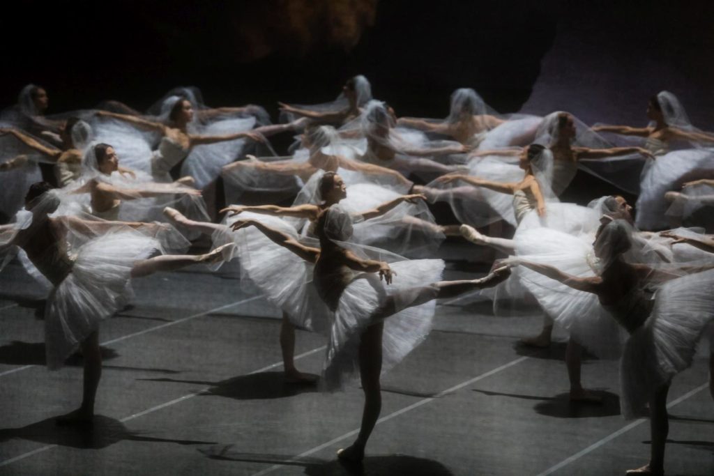 10. Corps de ballet, “La Bayadère” by M.Petipa reconstructed by A.Ratmansky, State Ballet Berlin 2018 © Y.Revazov