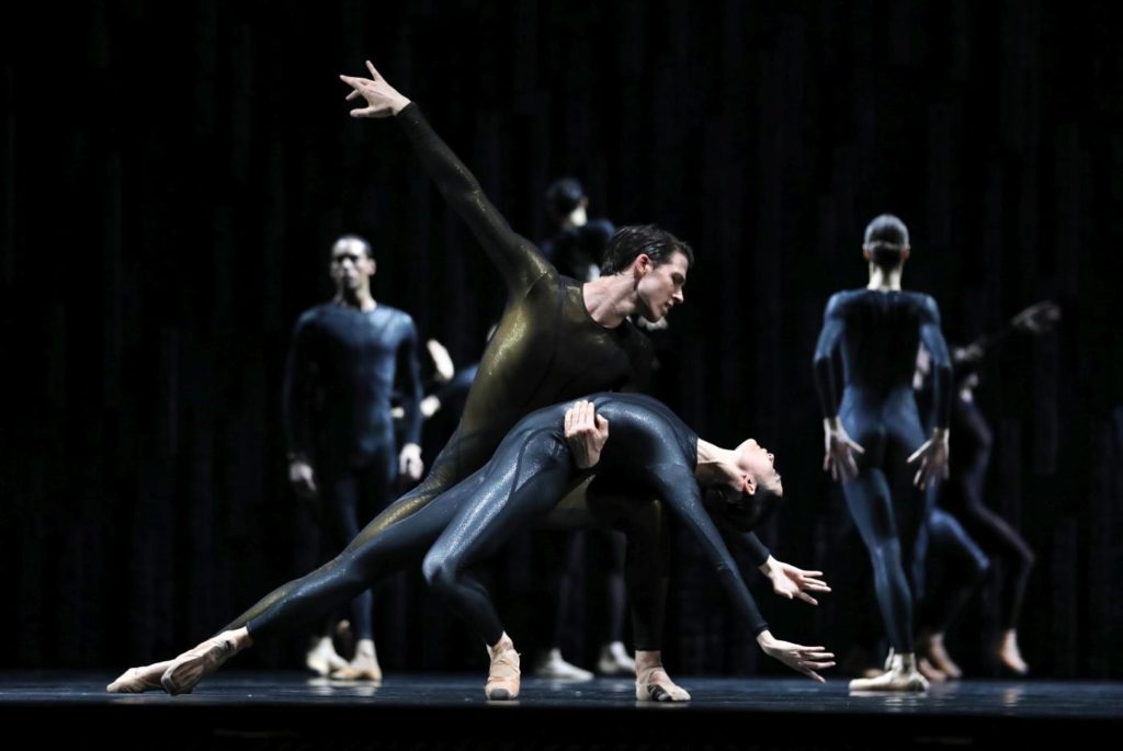 9. J.Mao, M.ten Kortenaar and ensemble, “Requiem” by D.Dawson, Dutch National Ballet 2019 © H.Gerritsen