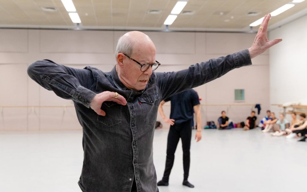 1. H.van Manen and D.Camargo, rehearsal of “5 Tango's” by H.van Manen, Dutch National Ballet 2019 © A.Kaftira