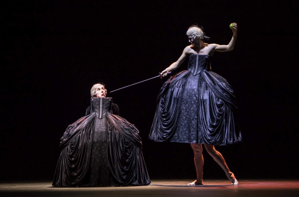 18. D.Mulligan, G.Solan and M.Knight, “Sechs Tänze” by J.Kylán, Ballet Zurich 2019 © G.Bartadon