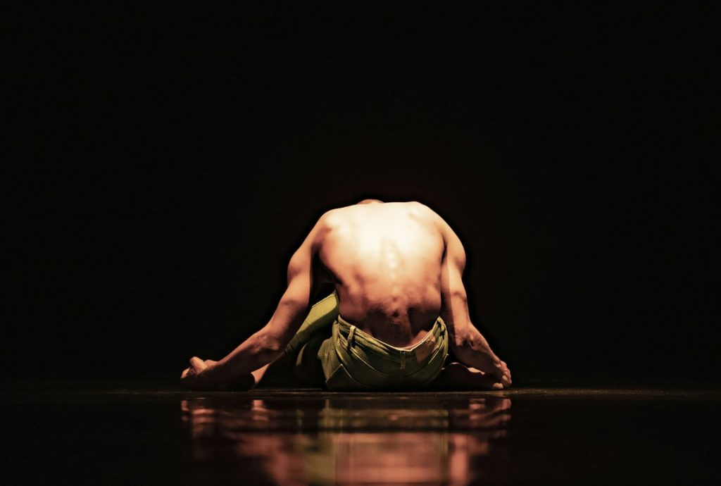 4. C.Blanco, “Me Inside Me” by C.Blanco, Ballet of the State Theater Nuremberg 2021 © B.Stöß