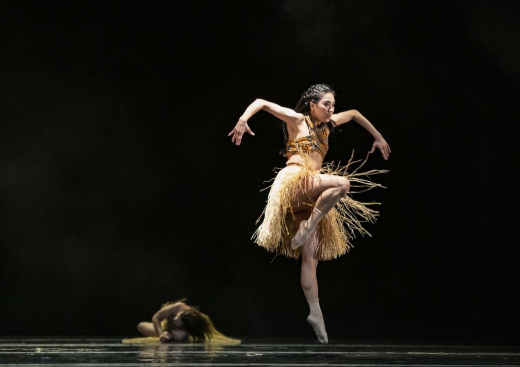 5. N.Sasaki and K.Gee, “Matumaini” by S.-L.Chapman, Ballet of the State Theater Nuremberg 2021 © B.Stöß