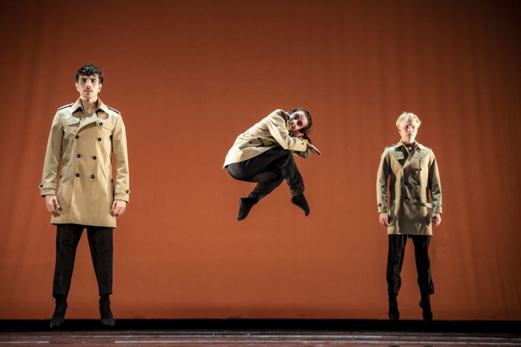 10. M.Garcia, A.Tavares, and V.Ketelslegers, “Peculiar Mortals” by S.Vervaecke, Ballet of the State Theater Nuremberg 2021 © B.Stöß