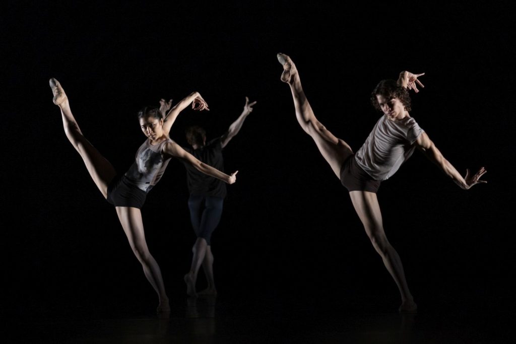 14. S.Sasaki and M.Masciari, “Memento” by S.Wegrzyn, The Royal Ballet 2021 © A.Uspenski