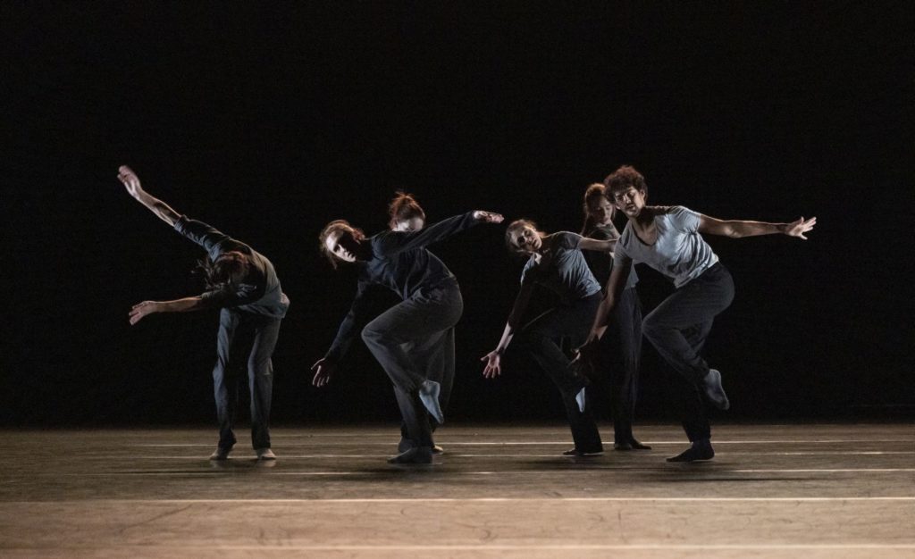 1. J.Junker, I.Lubach, F.Serrano, I.Gasparini, K.McNally, and T.Dubreuil, “The Morning Routine” by J.Junker, The Royal Ballet 2021 © A.Uspenski