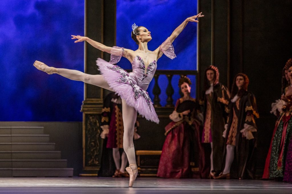 2. R.Zvonařová (Lilac Fairy) and ensemble, “The Sleeping Beauty” by M.Haydée after M.Petipa, Czech National Ballet 2021 © M.Divíšek