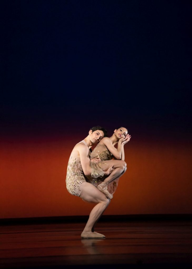 4. V.Zucchetti and F.Hayward, “Within the Golden Hour” by C.Wheeldon, The Royal Ballet 2021 © B.Cooper 