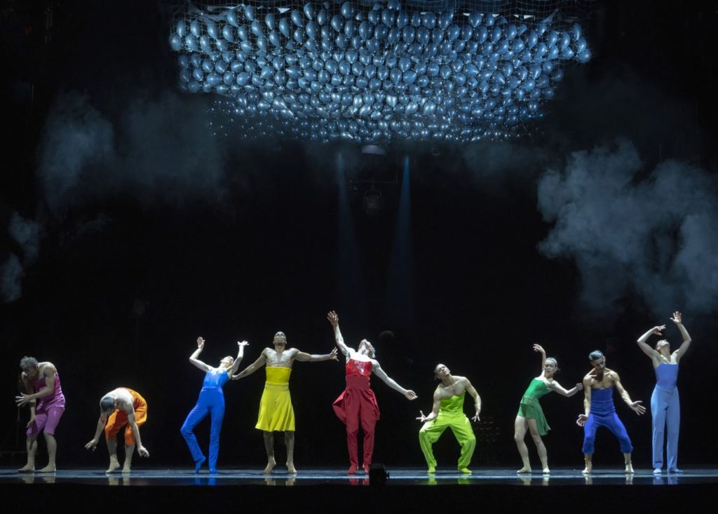 9. E.Nunes, O.Alonso, S.Vervaecke, C.Blanco, V.Ketelslegers, A.Fernández, A.Tavares, J.Toscano, and S.Tozzi, “Blitirí” by G.Montero, Ballet of the State Theater Nuremberg 2021 © J.Vallinas