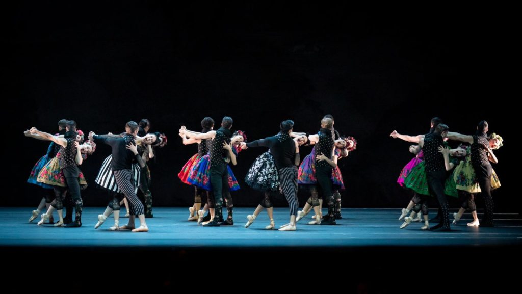 8. Ensemble, “Marsch, Walzer, Polka” by M.Schläpfer, Vienna State Ballet 2021 © Vienna State Ballet / A.Taylor