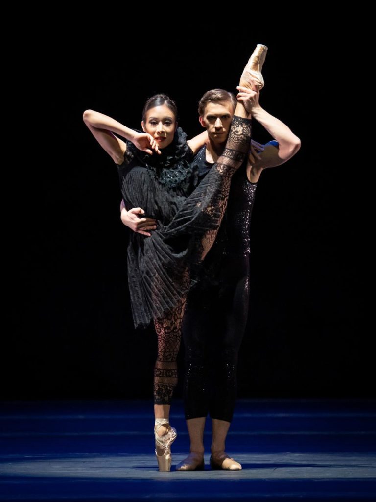6. H.-J.Kang and A.Popov, “Marsch, Walzer, Polka” by M.Schläpfer, Vienna State Ballet 2021 © Vienna State Ballet / A.Taylor