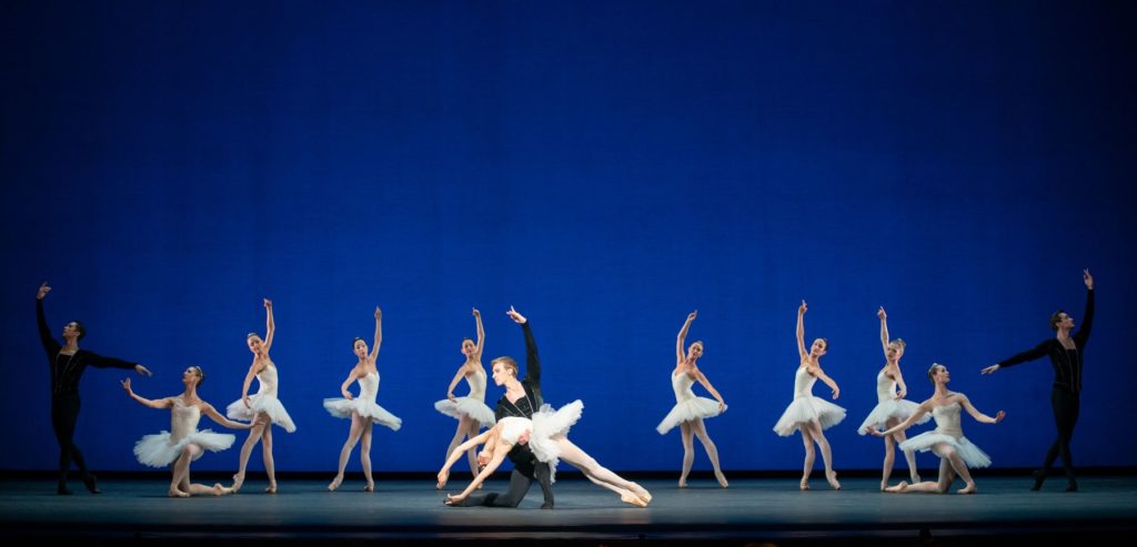 18. L.Konovalova, A.Popov, and ensemble, “Symphony in C” by G.Balanchine © The George Balanchine Trust, Vienna State Ballet 2021 © Vienna State Ballet / A.Taylor