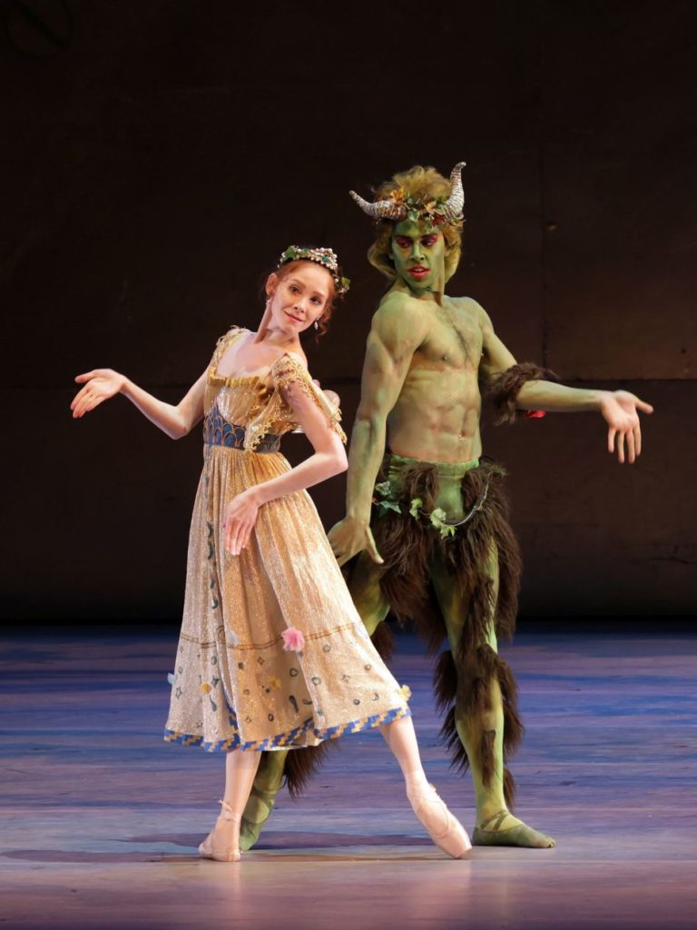 7. E.Horwood (Louise) and T.van Poucke (Faun), “The Nutcracker and The Mouse King” by T.van Schayk and W.Eagling, Dutch National Ballet 2021 © H.Gerritsen 