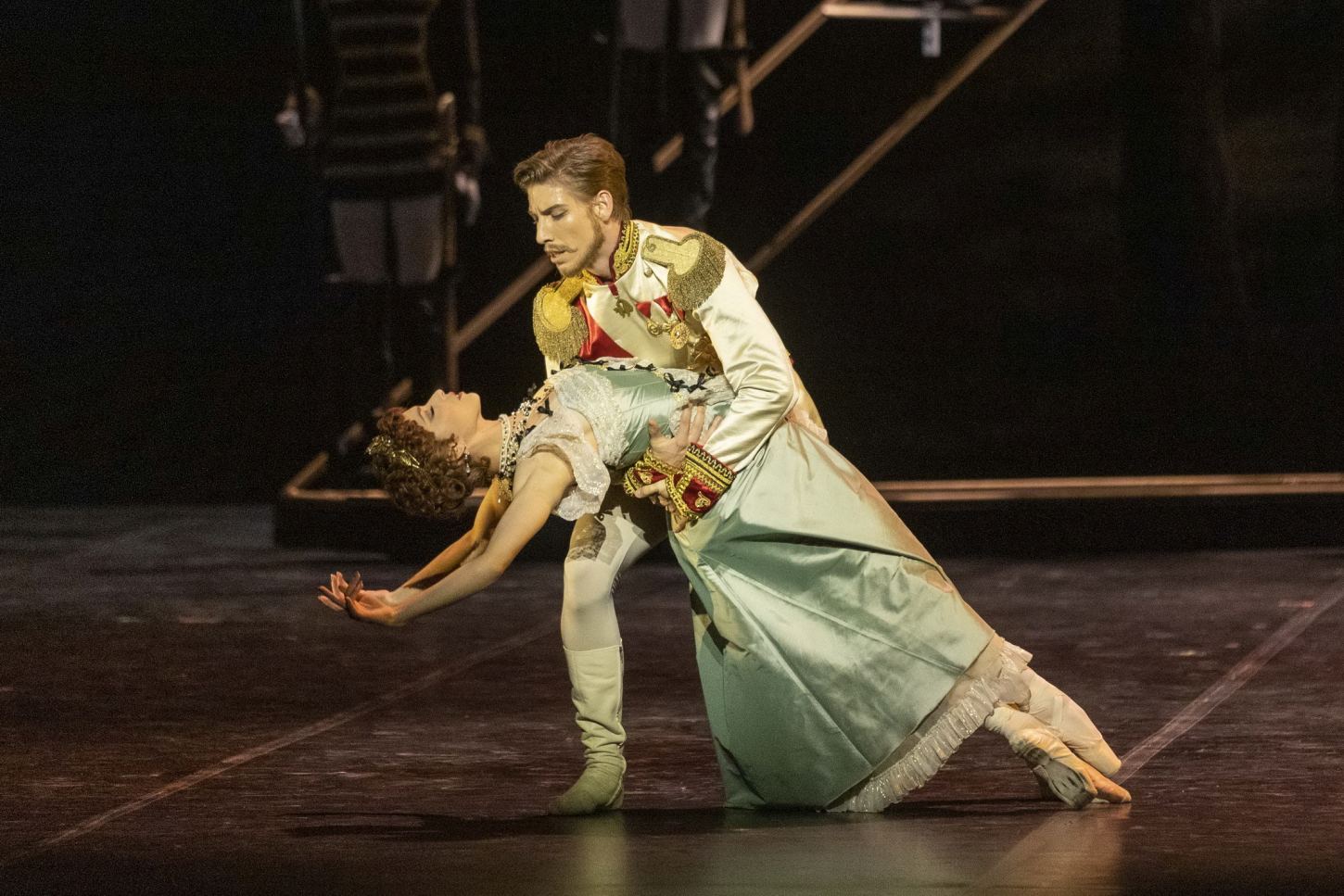 4. C.García Carriera (Countess Larisch) and G.Á.Balázsi (Crown Prince Rudolf), “Mayerling” by K.MacMillan, Ballet of the Hungarian State Opera 2022 © P.Rákossy / Hungarian State Opera