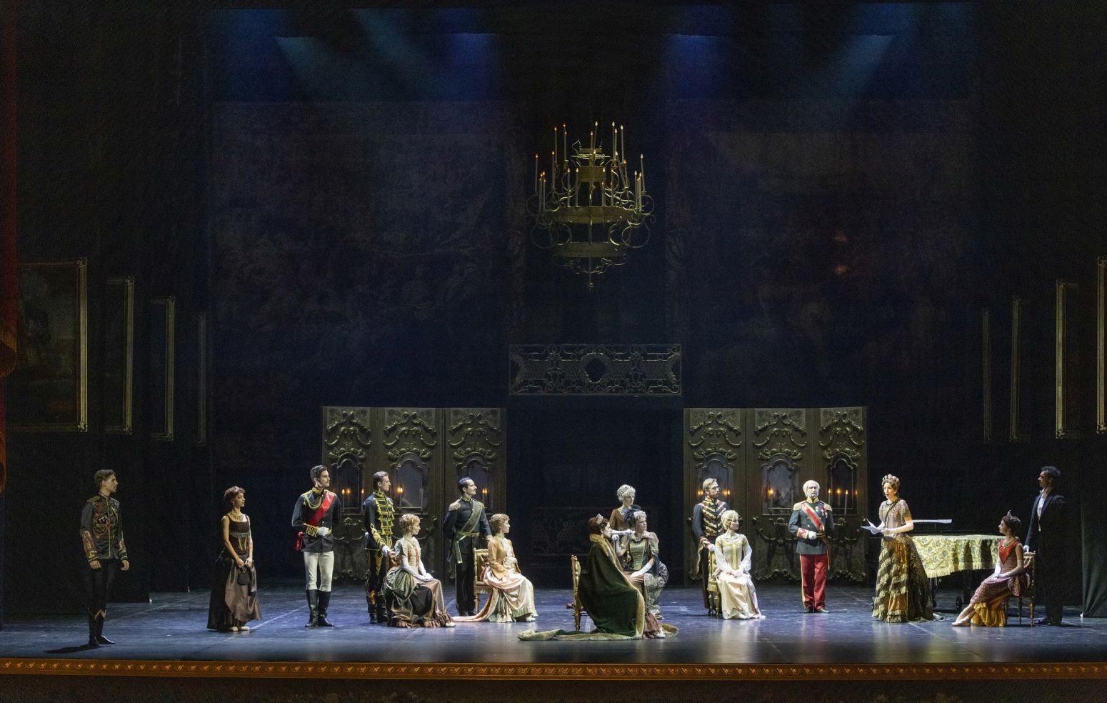 9. Ensemble, “Mayerling” by K.MacMillan, Ballet of the Hungarian State Opera 2022 © P.Rákossy / Hungarian State Opera