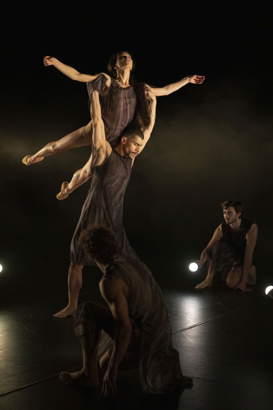 4. D.Vishneva (Maria), L.Axel, E.Nunes, and M.Kinley, “Maria” by G.Montero, Ballet of the State Theater Nuremberg 2022 © J.Vallinas
