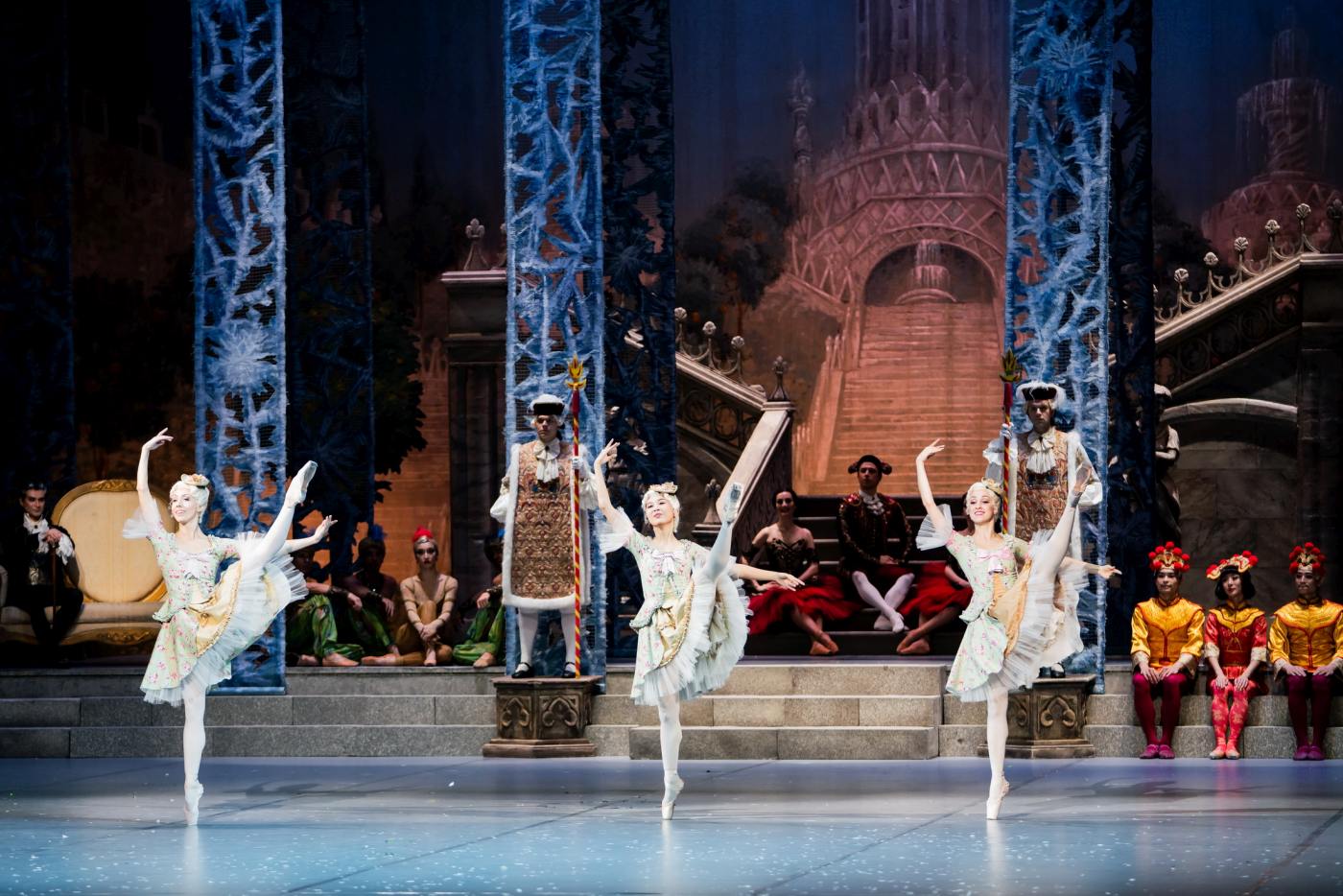 16. L.Földi, A.Pisla, and N.Oya (Pas de Trois), “The Nutcracker” by W.Eagling and T.Solymosi, Hungarian National Ballet & Hungarian National Ballet Institute 2022 © V.Berecz