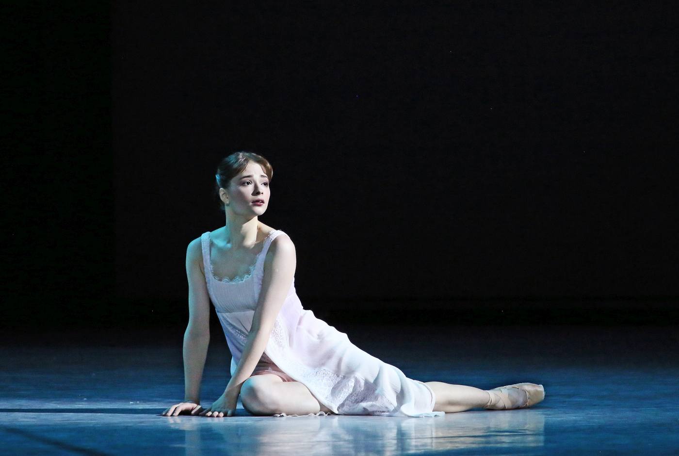 6. Z.Gubanova (adult Marie), “The Nutcracker” by Y.Possokhov, Stanislavsky Ballet 2022 © A.Klyushkina 