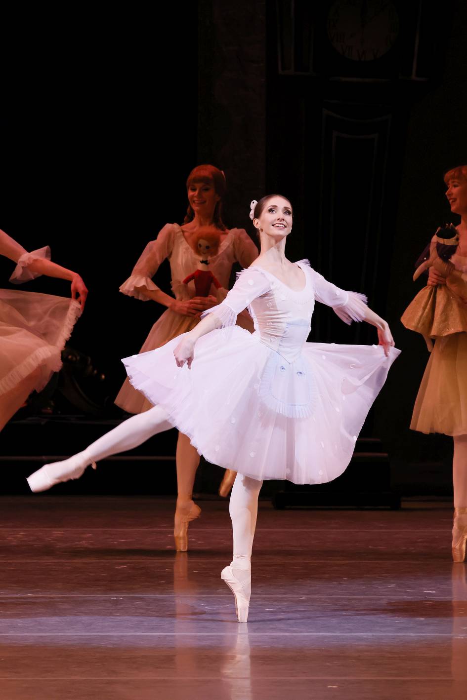11. M.Shrayner (Marie), “The Nutcracker” by Y.Grigorovich, Bolshoi Ballet 2022 © Bolshoi Ballet / D.Yusupov