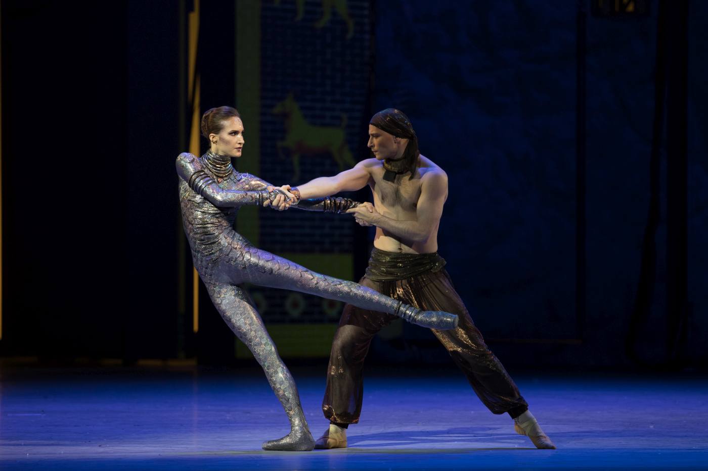 7. P.Zayarnaya and E.Poklitar (Arabian Dance), “The Nutcracker” by Y.Possokhov, Stanislavsky Ballet 2022 © K.Zhitkova 