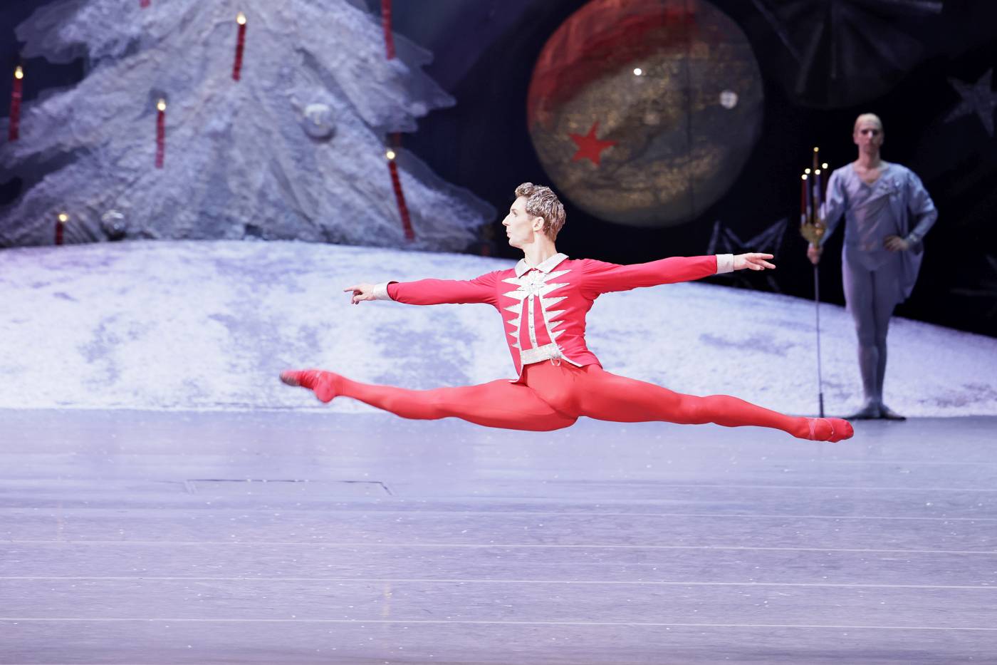 14. S.Chudin (Nutcracker-Prince), “The Nutcracker” by Y.Grigorovich, Bolshoi Ballet 2022 © Bolshoi Ballet / D.Yusupov
