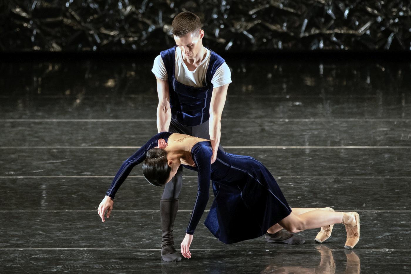 11. A.Seliverstov and M.Nisiguti, “Hungarian Dances” by A.Pimonov, Ural Opera Ballet 2023 © I.Mohnatkin / Ural Opera Ballet