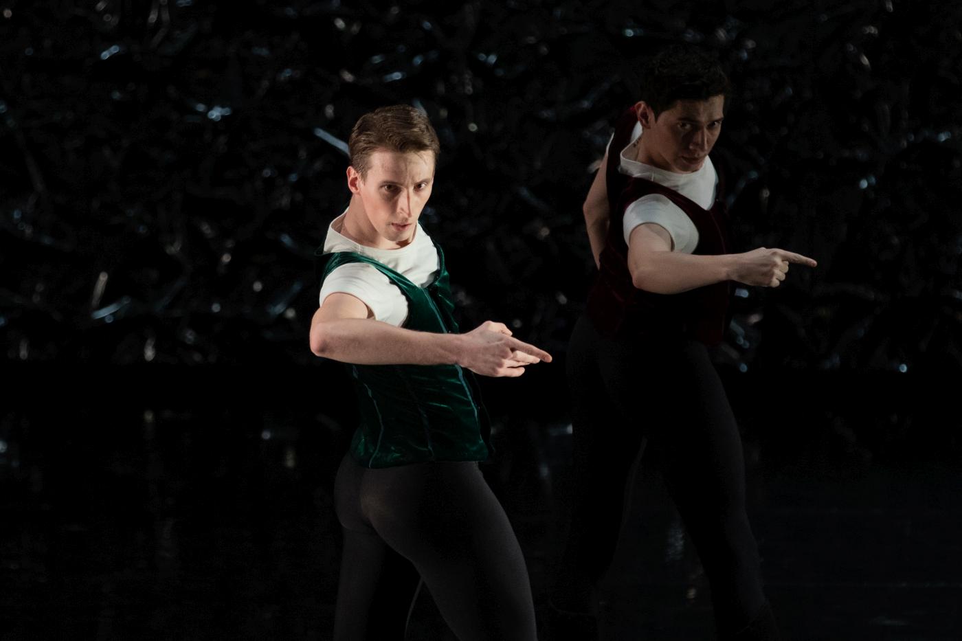 10. G.Sageev and F.Daminev, “Hungarian Dances” by A.Pimonov, Ural Opera Ballet 2023 © I.Mohnatkin / Ural Opera Ballet