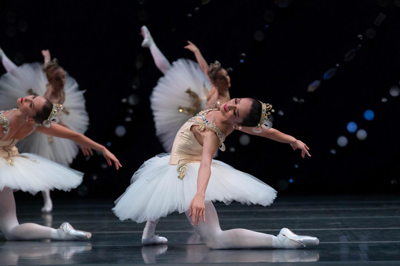 6. J.Durham and G.Carroll, “Jewels” by G.Balanchine, The Australian Ballet 2023 © R.Lantry 