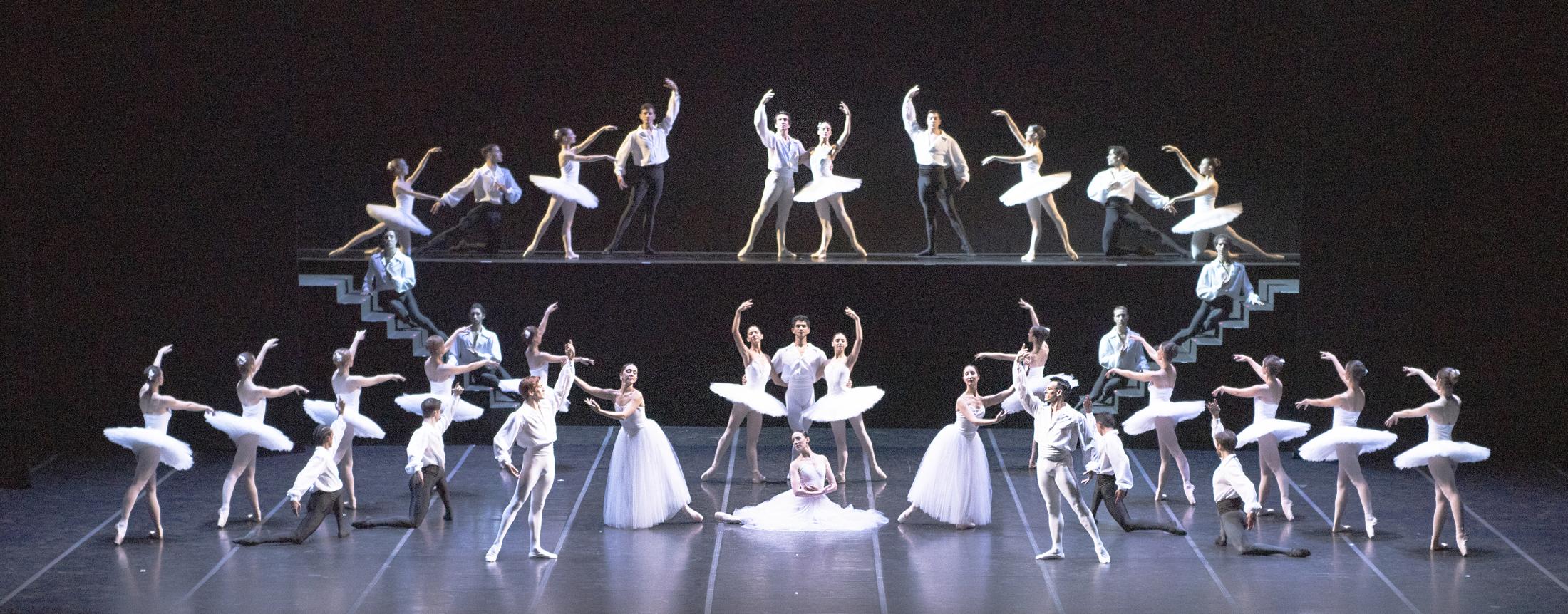 1. Ensemble, “Suite en blanc” by S.Lifar, Ballet Estable del Teatro Colón 2023 © A.Colombaroli 
