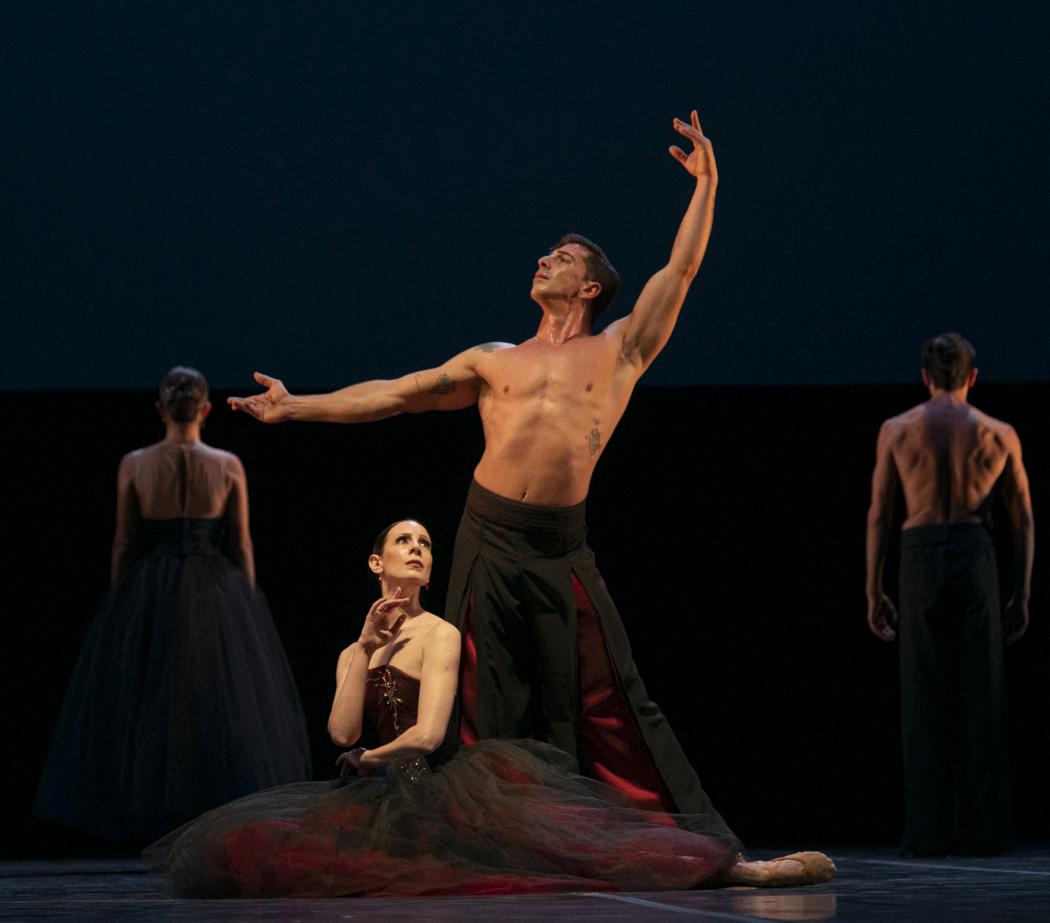 5. P.Cassano and I.Vallone, “Windgames” by P.de Bana, Ballet Estable del Teatro Colón 2023 © M.Parpagnoli