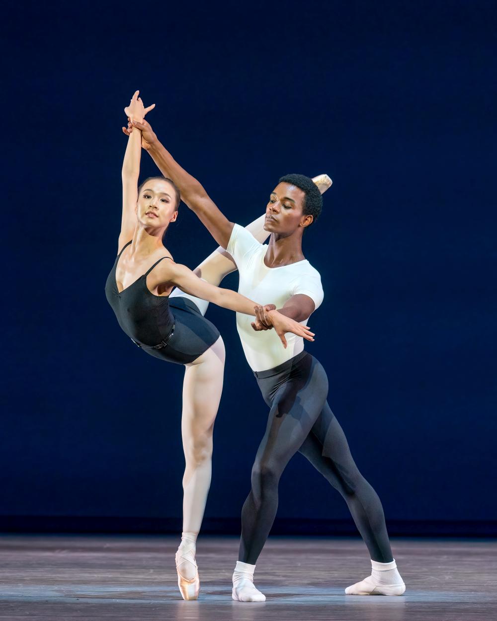 5. Y.Zhang and D.R.Silva, “The Four Temperaments” by G.Balanchine, Dutch National Ballet 2023 © M.Haegeman 