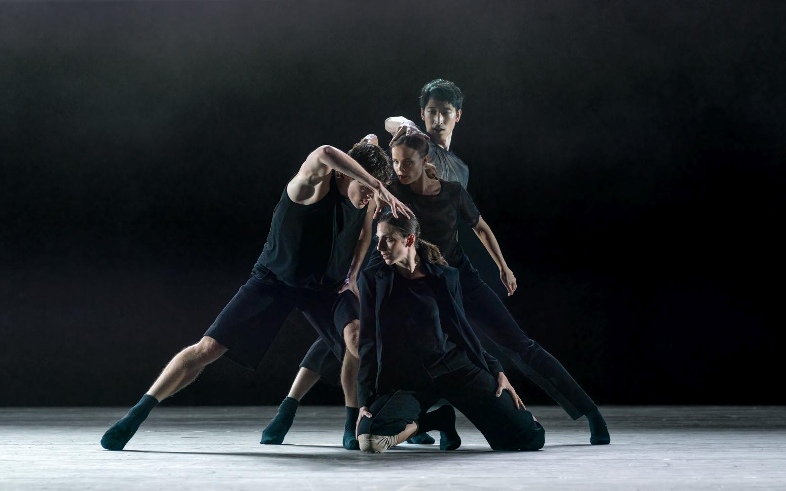15. A.Maldini, C.Walmsley, N.Tonoli, and S.Yamada, “Full Frontal” by J.Arqués, Dutch National Ballet 2023 © M.Haegeman 