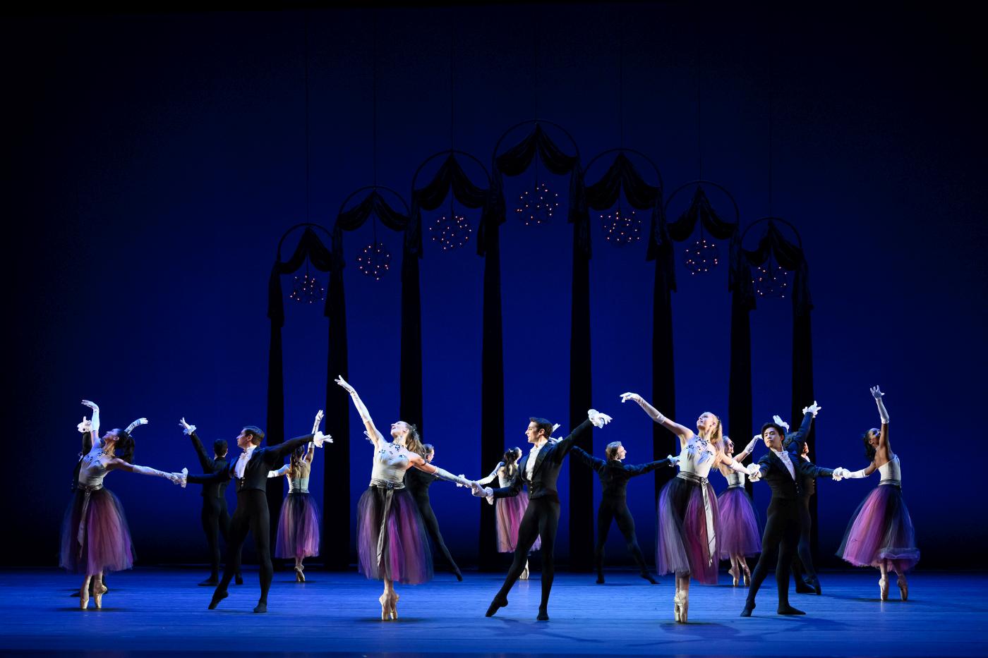 1. Ensemble, “La Valse” by G.Balanchine, Les Ballets de Monte-Carlo 2023 © A.Blangero