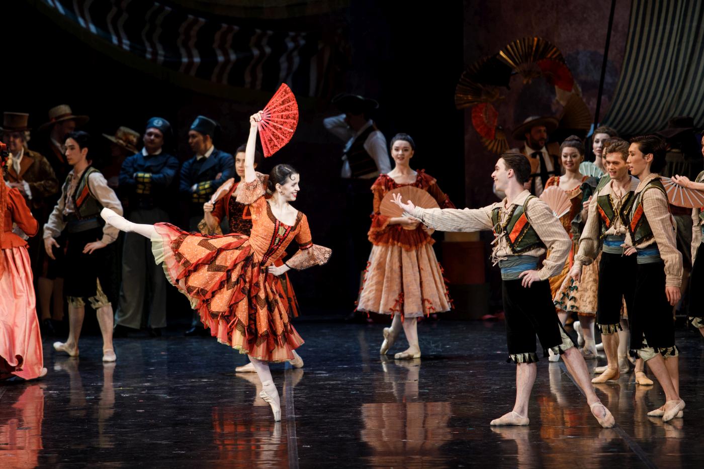 1. A.Limenko (Kitri) and ensemble, “Don Quixote” by R.Nureyev, Stanislavsky Ballet 2024 © K.Zhitkova 